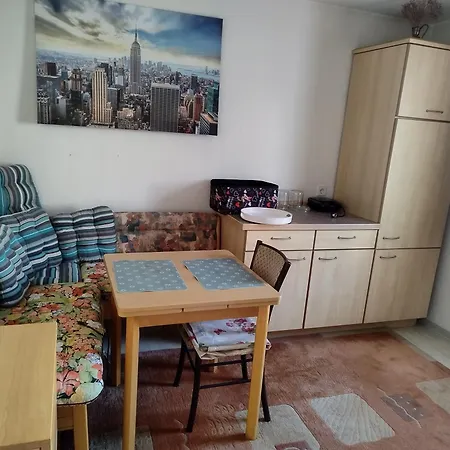 Charming Near Nature And Mercedes Apartment